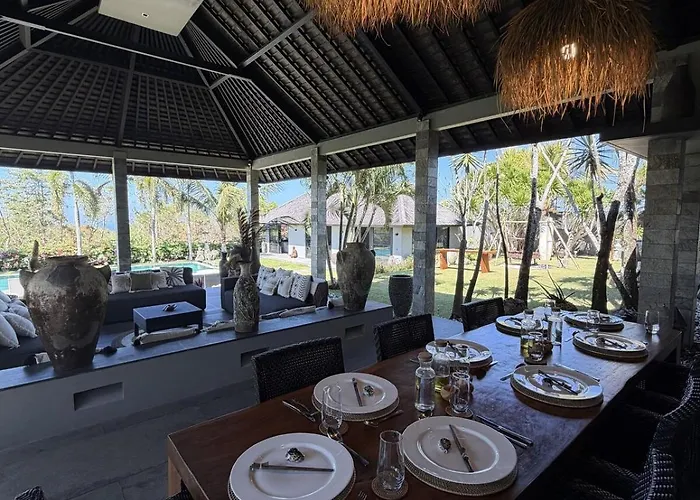 Life Is One Villa Uluwatu