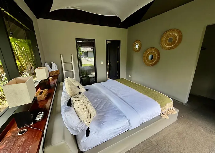 Life Is One Villa Uluwatu