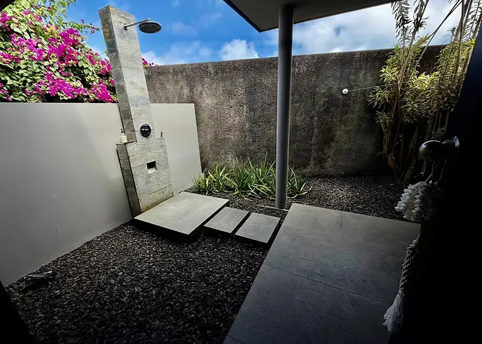 Life Is One Villa Uluwatu